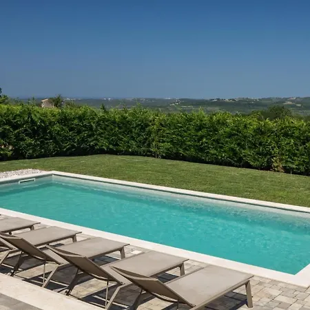 别墅 Luxury Edoardo With Pool In Visinada *
