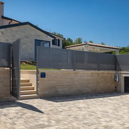 Luxury Edoardo With Pool In Visinada 别墅 Vižinada